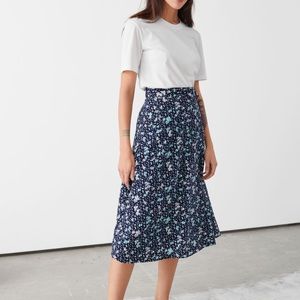 &Other Stories Belted Floral Midi Skirt